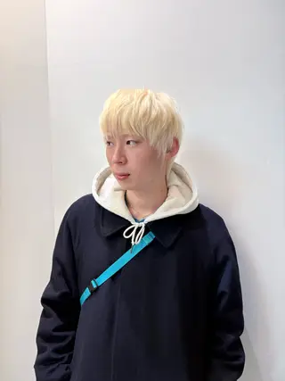 カラー メンズ 高明度ハイトーン/ デザイン/莉音🧤のヘアスタイル