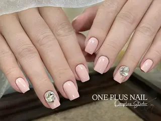 ネイル One plus StudioNailのネイルデザイン