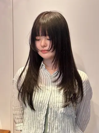 ロング カラー ナチュラル大人っぽい スタイル　MAORIのヘアスタイル
