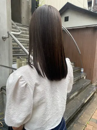 ロング カラー 柔らかストレートと ツヤカラー/和田陽向のヘアスタイル