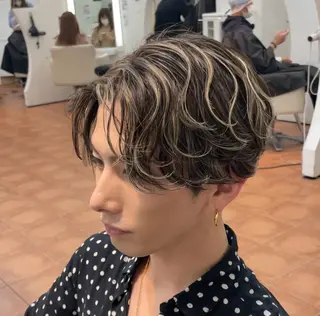 メンズ Miyu’s渋谷所属・ショート/ハイライト 無料‼️愛斗のヘアスタイル