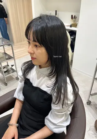 ロング 大野 桃果のヘアスタイル