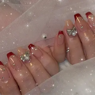 ネイル LUANA所属・LUANA ジュリのネイルデザイン