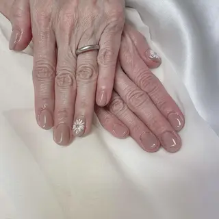 カラー ネイル 𓂃🦢Aurora Swan🌙𓂃のネイルデザイン