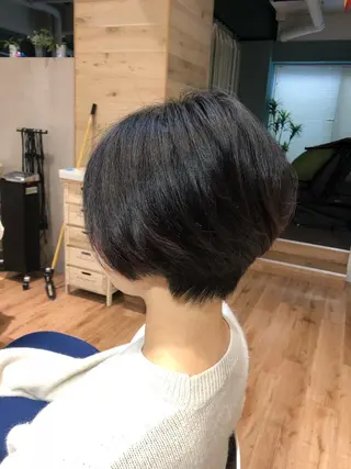 ショート 青野 文香のヘアスタイル