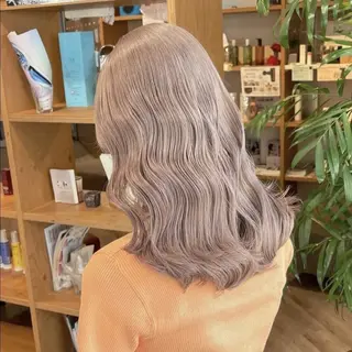 ロング 江坂エリア最安値◎ ブリーチ*土田のヘアスタイル