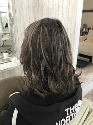 ミディアム カラー 前髪カット無料🎉 髪質改善✨影山湧市のヘアスタイル