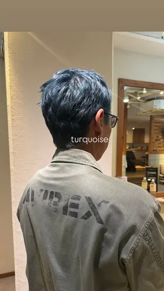 ショート カラー Revie  hair所属・福田ひより🐥 ワンカラー/ブリーチのヘアスタイル