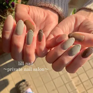ミディアム pllia beautyのネイルデザイン