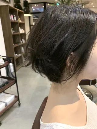 ショート カラー パーマ ヘアアレンジ メンズ キッズ ネイル マツエク・マツパ 中津No.1髪質改善 店長✨透ける暗髪のヘアスタイル