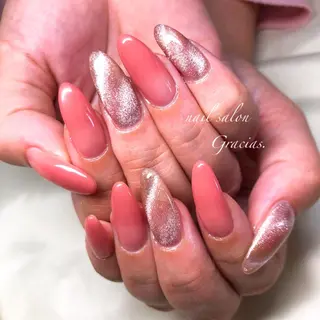 ネイル Gracias. rieのネイルデザイン