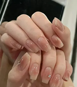 ネイル Theone栄店 松田のネイルデザイン