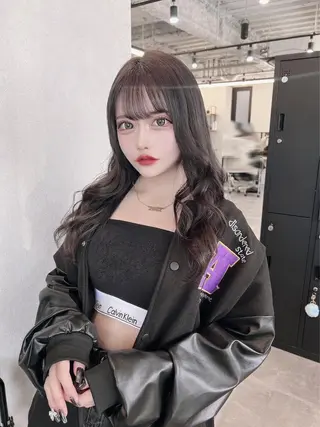 セミロング Aika 🖤のヘアスタイル