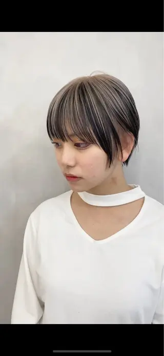 ショート カラー share salon OXY所属・🌈ショートの神様 🌈原田公祐のヘアスタイル