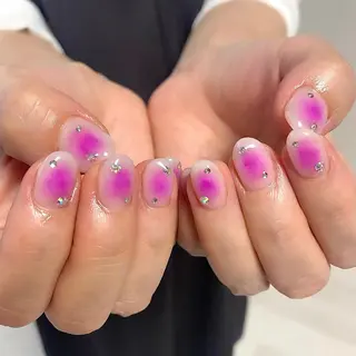 ネイル Blomeel Nailのネイルデザイン