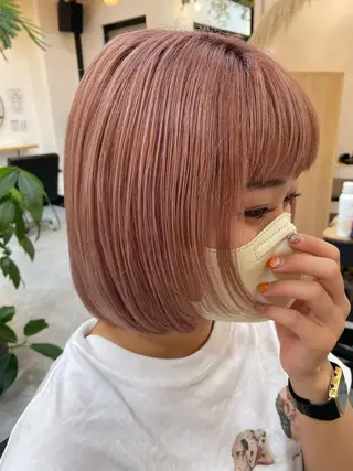 ショート カラー 高梨 菜々のヘアスタイル