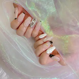 ネイル 🦋ネイルサロン ブラン🌈ゆりのネイルデザイン