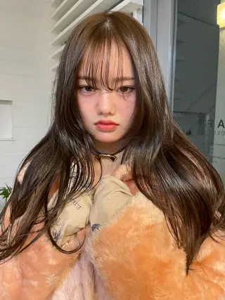 カラー YURiA レイヤー🫧暖色のヘアスタイル