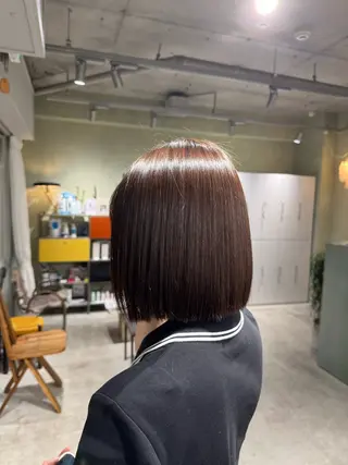ミディアム クロダ ワカハのヘアスタイル