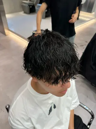 ショート パーマ メンズ 波巻きスパイラルパー マ/シャドウパーマ駿のヘアスタイル