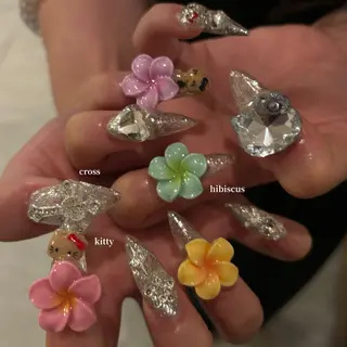 ネイル AYANO / BINELのネイルデザイン