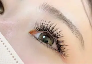 マツエク・マツパ ArtI.BKobe アートアイビーコウベのマツエク・マツパデザイン