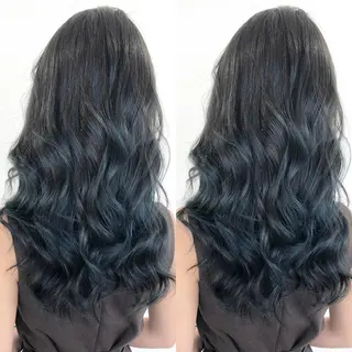 ロング カラー Hanna by W_SALONのヘアスタイル