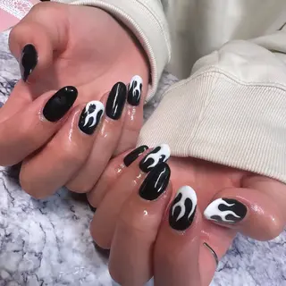 ネイル Pretzels🥨 【プレッツェル】ミウのネイルデザイン