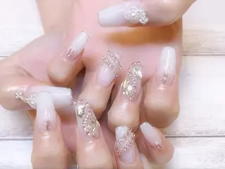 ネイル Rグループ felizのネイルデザイン