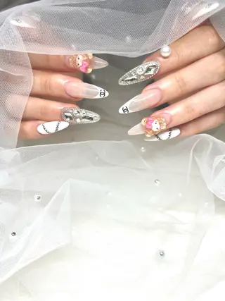 ネイル 【Laule‘a 】のネイルデザイン