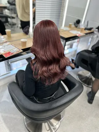 ロング カラー ヘアアレンジ トレンドモテカラー 🩷色落ちまで可愛くのヘアスタイル