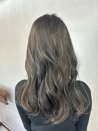 ロング カラー 【ボブ/縮毛矯正 /髪質改善】motoのヘアスタイル