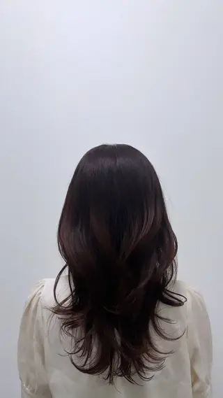 セミロング 新宿/小顔レイヤー/ 顔まわり/西慶太朗のヘアスタイル