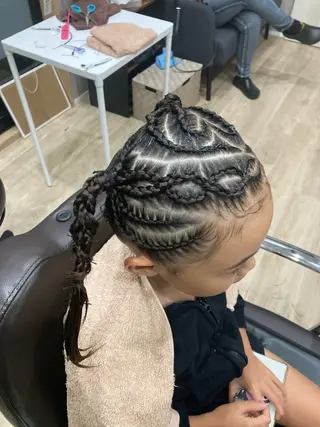 ヘアアレンジ Hair room Leaのヘアスタイル