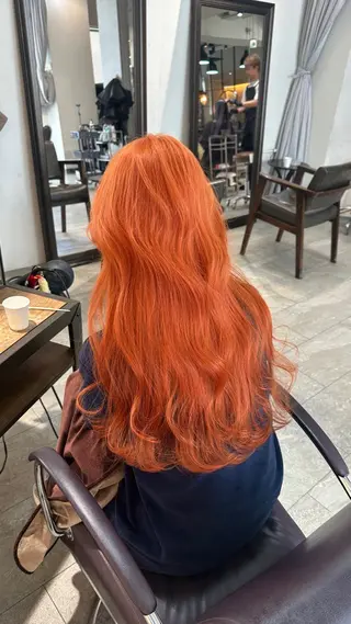 ミディアム カラー パーマ ヘアアレンジ ブリーチカラー🤍 颯馬🐈‍⬛のヘアスタイル