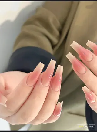 ネイル エクラNailサロン ミオのネイルデザイン