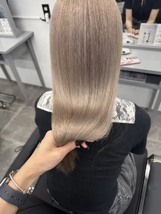 ロング カラー PELE SAKAE所属・PELE/栄/ SOAのヘアスタイル