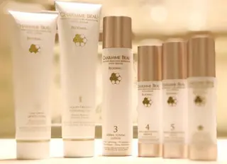 メンズ キッズ マツエク・マツパ アイブロウ Amm所属・🏆艶肌ワックス🏆 ララピール✨Ammのエステ・リラクイメージ