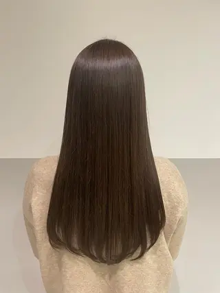 ロング カラー KANGOLSALON 富山セントラル所属・松井 亜美のヘアスタイル