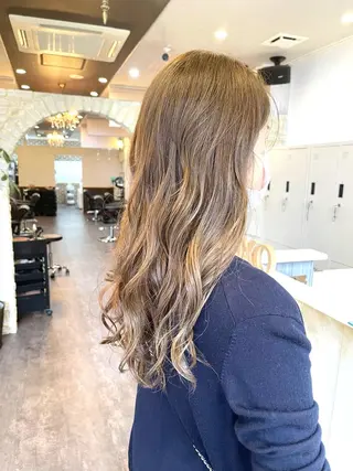 ロング カラー🫧アレンジ 🎀REIMIのヘアスタイル