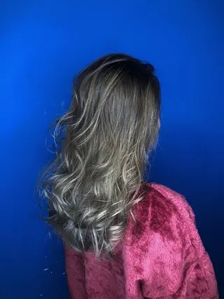 ロング カラー ALLEN hair 京橋店のヘアスタイル