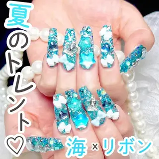 misaki 🦋のネイルデザイン