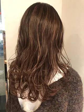 ロング カラー bococa りんのヘアスタイル