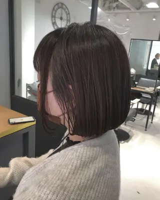 ショート 暖色カラー🍊 ボブ🌿顔周りcutのヘアスタイル