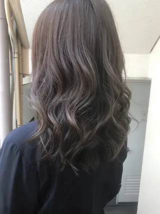 カラー オオニシ オト☁️のヘアスタイル
