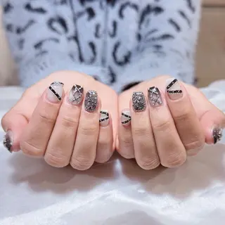 ネイル AYU_ Monster🎀のネイルデザイン