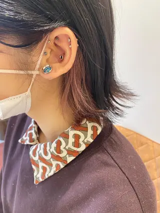 ミディアム カラー 細めハイライト🩶 ボブ/レイヤーカットのヘアスタイル