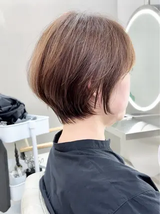 ショート カラー i.+sapporo所属・ショート/レイヤー /札幌/小山内のヘアスタイル