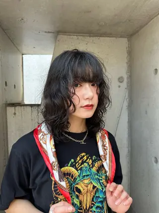 ミディアム レイヤー/ハイトーン ✂︎ゆーぴ✂︎のヘアスタイル