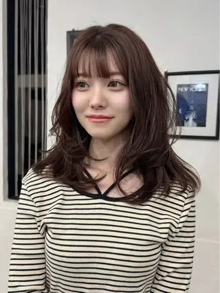 ミディアム カラー パーマ 河相 美玖のヘアスタイル